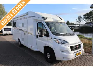 Weinsberg CaraLoft 700 MEH Enkele bedden