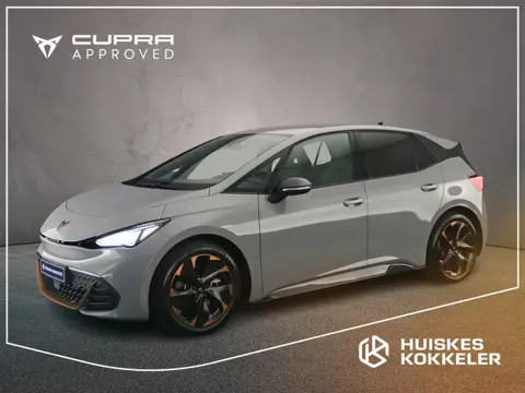 CUPRA Born Adrenaline 62 kWh 204pk Automaat Adaptive cruise control, Navigatie, Stuurwiel verwarmd, 