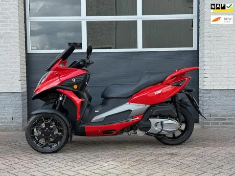 Quadro Motorscooter Qooder QV3 slechts 3180km