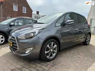 Hyundai IX20 1.6i i-Catcher * AUTOMAAT * PANO * LEDER * CAMERA *