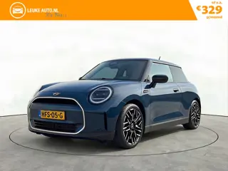 MINI Cooper E Favoured L 40.7 kWh Pano Head-UP Harman-Kardon