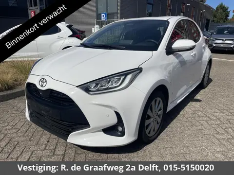 Toyota Yaris 1.5 Hybrid 115 Dynamic | Stuur & Stoel Verwarming | Parkeersensoren | Adaptieve Cruise 