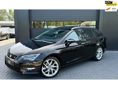 Seat Leon ST 1.4 TSI ACT FR Dynamic Pano|Cruise|Trekhaak|acc
