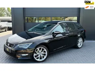 Seat Leon ST 1.4 TSI ACT FR Dynamic Pano|Cruise|Trekhaak|acc