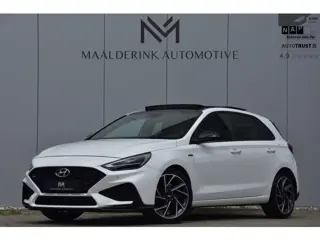 Hyundai I30 1.5 T-GDi MHEV N Line Panodak, Keyless, Camera, Digitale Cockpit, Navi, Stoelverwarming,