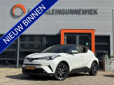 Toyota C-HR 1.8 Hybrid Executive / NL auto / Camera / Stoel & Stuurverwarming / Allseason Banden / A