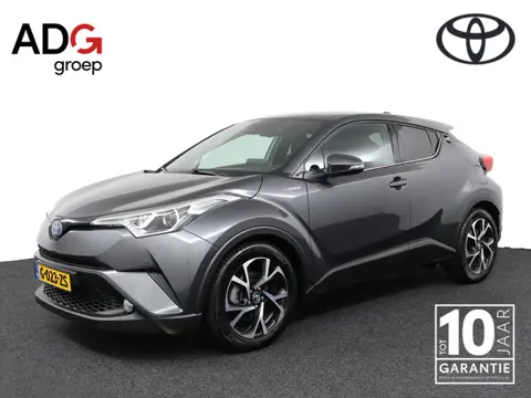 Toyota C-HR 1.8 Hybrid Dynamic | Trekhaak | SCM Klasse 1 Alarm | Stoelverwarming | Navigatie |