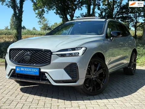 Volvo XC60 2.0 T8 Plug-in hybrid AWD NW MODEL Ultra Black Edition 455pk Luchtvering / 21inc / Trekha