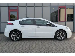 Foto 15 van Opel Ampera 1.4 Plug-In Hybride Navi Leer Camera (bj 2012)