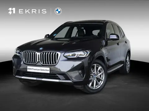 BMW X3 xDrive30e | High Executive | Comfort Access | Achteruitrijcamera | Panoramadak | Driving Assi