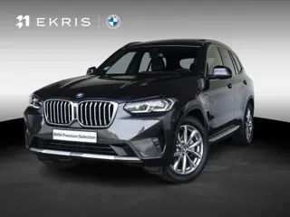BMW X3 xDrive30e | High Executive | Comfort Access | Achteruitrijcamera | Panoramadak | Driving Assi