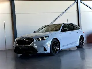 BMW 5-serie Touring M5, Carbon, Panodak, Trekhaak, Silverstone, Stoelventilatie, Compound remmen