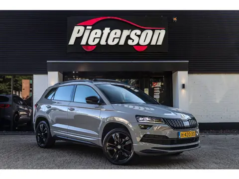 Skoda Karoq 1.5 TSI ACT Sportline BTW 1E EIGENAAR PANO TREKH