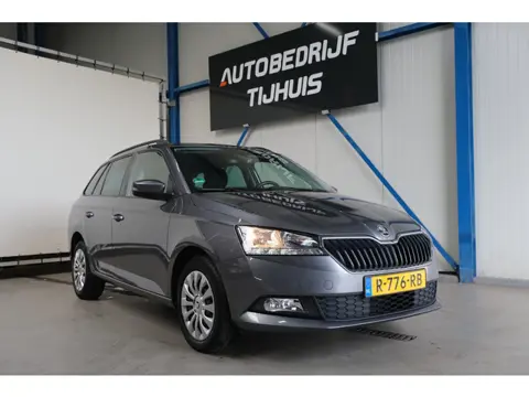 Skoda Fabia Combi 1.0 TSI Ambition - N.A.P. Airco, Cruise, Navi, PDC, Carplay.