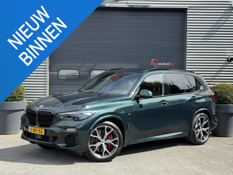 BMW X5 xDrive45e High Executive M-Sport | Panoramadak | 360* Camera | Luchtvering | Sky Lounge | Mas