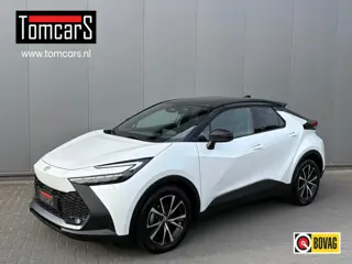 Toyota C-HR 1.8 Hybrid 140PK First Edition Bi-Tone/Winter-pack/Gr.-navigatie/Elektr.klep/Camera/Adap