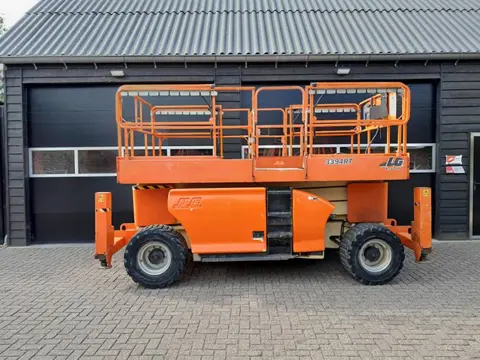 JLG 3394 RT | Schaarhoogwerker ruwterrein 4x4 (bj 2011)