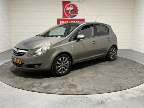 Opel Corsa 1.2-16V '111' Edition Automaat, 5Drs, Boekjes, Airco, Cruise, Audio, Fraaie uitstraling