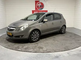 Opel Corsa 1.2-16V '111' Edition Automaat, 5Drs, Boekjes, Airco, Cruise, Audio, Fraaie uitstraling