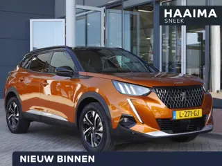 Peugeot 2008 1.2 PureTech GT | 130PK | Afneembare trekhaak | Zwart dak | Getint glas | 17inch velgen