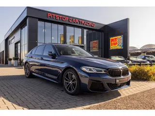 BMW 5-serie 530e xDrive M-Sport, Pano, Camera, Adaptieve cruise, Gedocumenteerd!