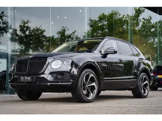 Bentley Bentayga 4.0 V8 / Beige Leder / NAIM