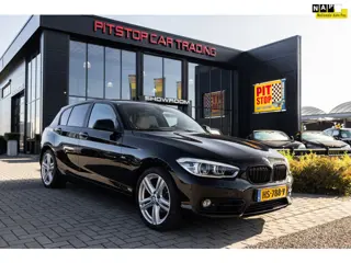 BMW 1-serie 118i Corporate Sport, NL AUTO! Stoelverw, Navi, Leder, M, PDC Voor & Achter