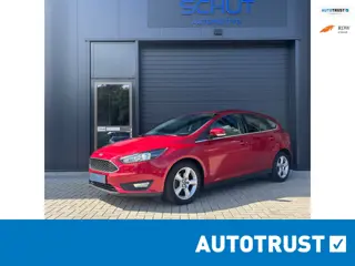 Ford Focus 1.0 Titanium Edition CLIMA | LAGE KM-STAND | CARPLAY| STOEL + STUURVERWARMING | PARKASSIS