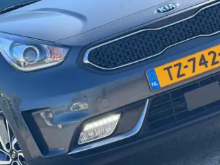 Kia Niro 1.6 GDi Hybrid ExecutiveLine - Platinum Graphite - Android/Camera/Leder