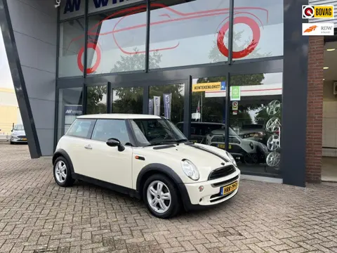 Mini 3-Deurs 1.6 One