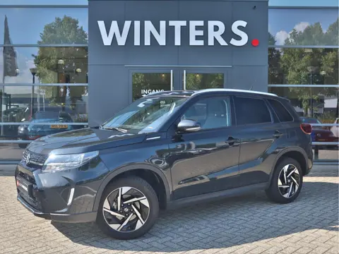 Suzuki Vitara 1.5 Hybrid Style Automaat Panoramadak | Keyless | All-Seasons | LED |  tot 10 jaar Gar