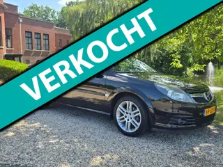 Opel Vectra GTS 2.2-16V Executive