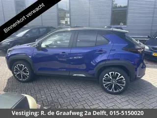 Toyota Yaris Cross 1.5 Hybrid 130 Executive | HUD | Parkeersensoren | Stuur & Stoel Verwarming | Nav