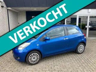 Toyota Yaris 1.3 VVTi Aspiration / TOYOTA DEALER SERVICED / AIRCO ACC / APK SEPTEMBER 2027 !!!
