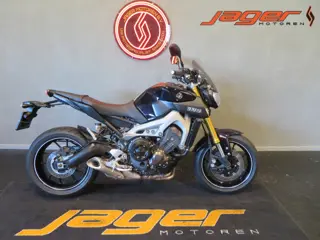 Yamaha MT09 MT 09 ABS STRIPING TOP! (bj 2014)