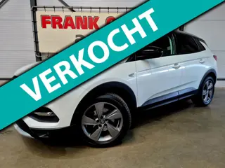 Opel Grandland 1.2 Turbo 131PK Ultimate + Trekhaak|Leder|Stoelverw./ventilatie|Keyless|Parelmoer|360