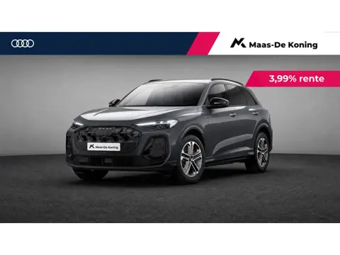 Audi Q5 2.0 TFSI e-hybrid quattro S edition 299 PK · Tech plus · Adaptieve luchtvering · Glazen pano