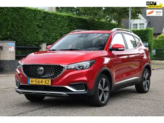 MG MG ZS EV Luxury 45 kWh | SOH 90% | PANO | CARPLAY | CRUISE | CAMERA | ZEER MOOIE DEALER ONDERHOUD
