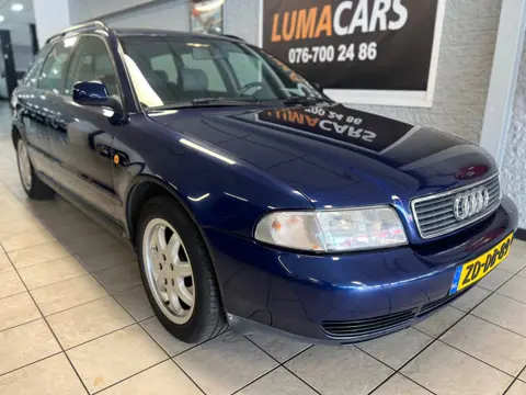 Audi A4 Avant 1.8 5V Advance | Nieuwe APK | Distri Verv. |