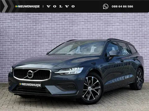 Volvo V60 2.0 B3 Momentum Advantage | Trekhaak | Cruise Control | Parkeersensoren V+A | Parkeercamer