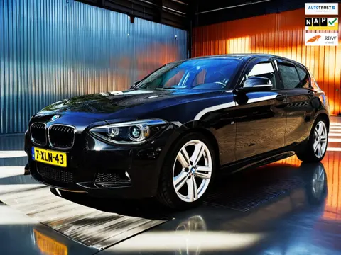 BMW 1-serie 116i Executive M-Pakket_Leder_Camera_Zeer nette auto