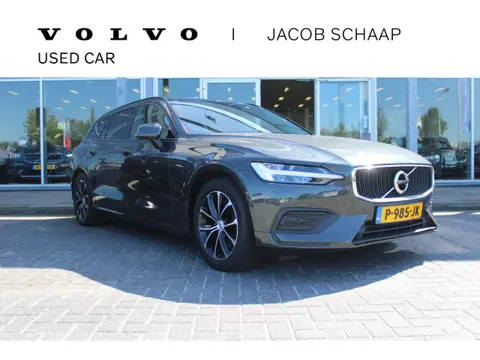 Volvo V60 B3 164PK Automaat Momentum Advantage | Trekhaak | Camera + PDC | Pilot Assist | Getint gla