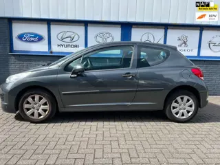 Peugeot 207 1.4 XR 2011 114000km NWE.APK 2850EU