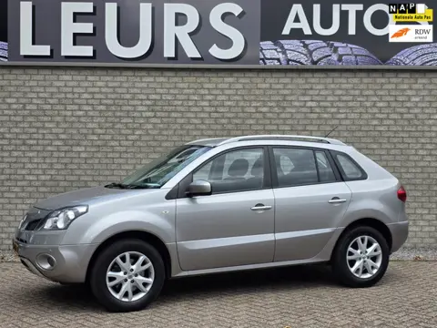 Renault Koleos 2.5 Dynamique Pack/ 2000 KG Trekgewicht/ NAP