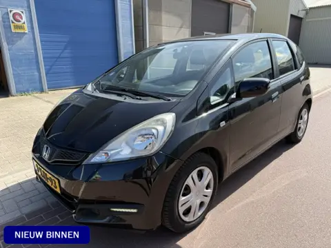 Honda Jazz 1.2 Cool 2014 met 78.859km NAP 1e eig APK nieuw Zeer fijne auto met 2 sleutels en boekjes