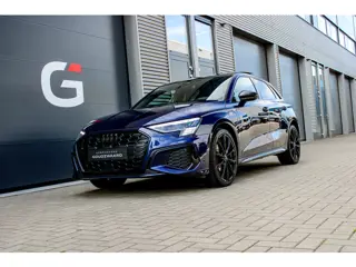 Audi A3 Sportback 45 TFSI e S edition Competition | Pano | Sportstoelen | Matrix | B&O | Camera | AC