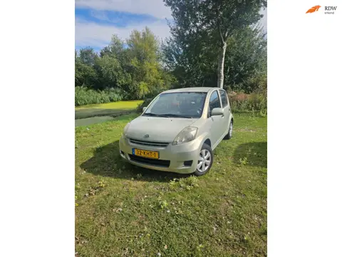 Daihatsu Sirion 2 1.3-16V Comfort