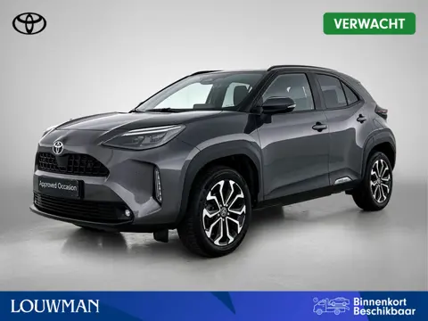 Toyota Yaris Cross 1.5 Hybrid 115 First Edition + | BTW voertuig | Parkeersensoren voor+achter | Sto