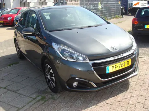 Peugeot 208 1.2 PureTech Allure 5 drs airco elek pak nap apk