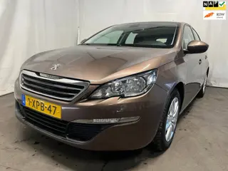 Peugeot 308 1.2 PureTech Active - Schade
